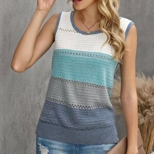 🎽Very Cute ! Striped Sleeveless Knit Acrylic Top